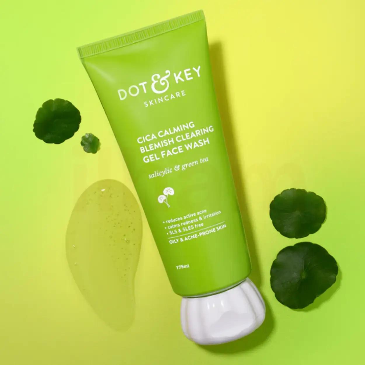 Dot and Key Cica Calming Blemish Clearing Face Wash with Salicylic Acid & Green Tea for Oily & Acne Prone Skin 15ml