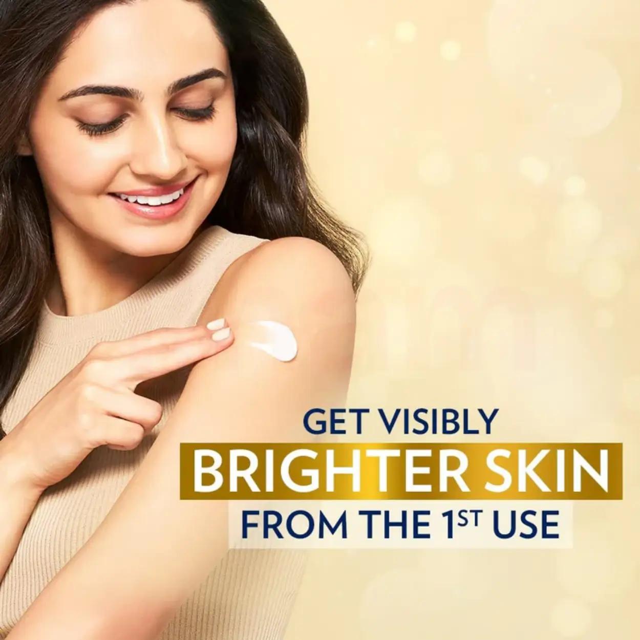 Vaseline healthy Bright Gluta Hya Flawless Glow Non Sticky Serum Lotion with 10X Vitamin C Extract - 200ml