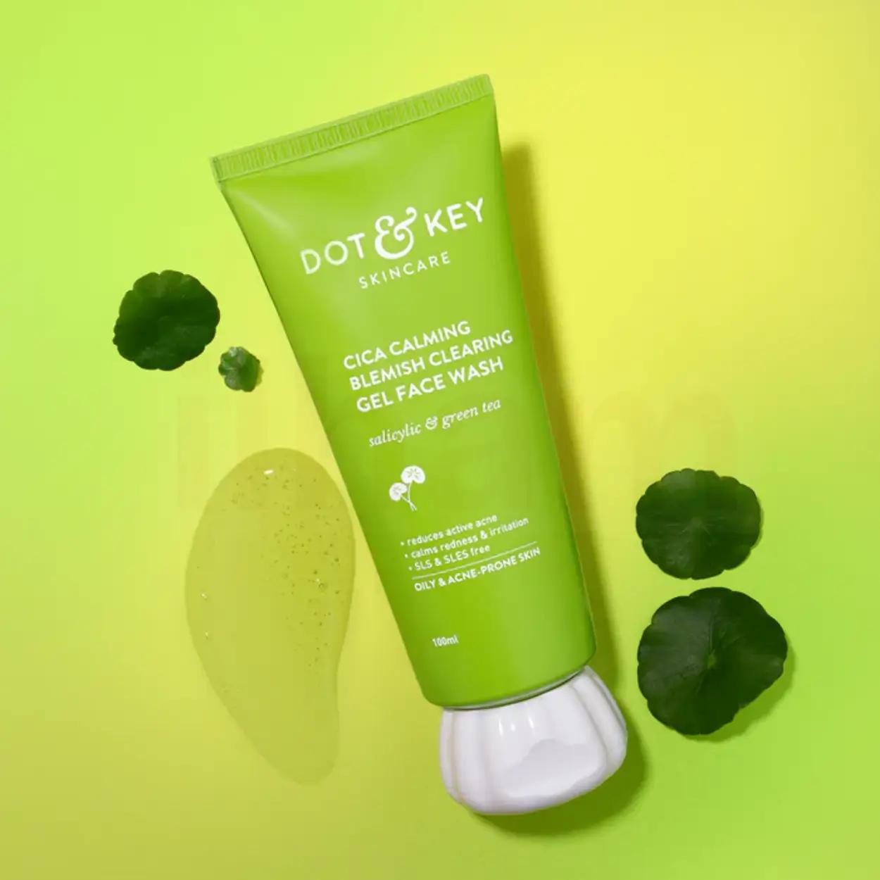 Dot and Key Cica Calming Blemish Clearing Face Wash with Salicylic Acid & Green Tea for Oily & Acne Prone Skin 15ml